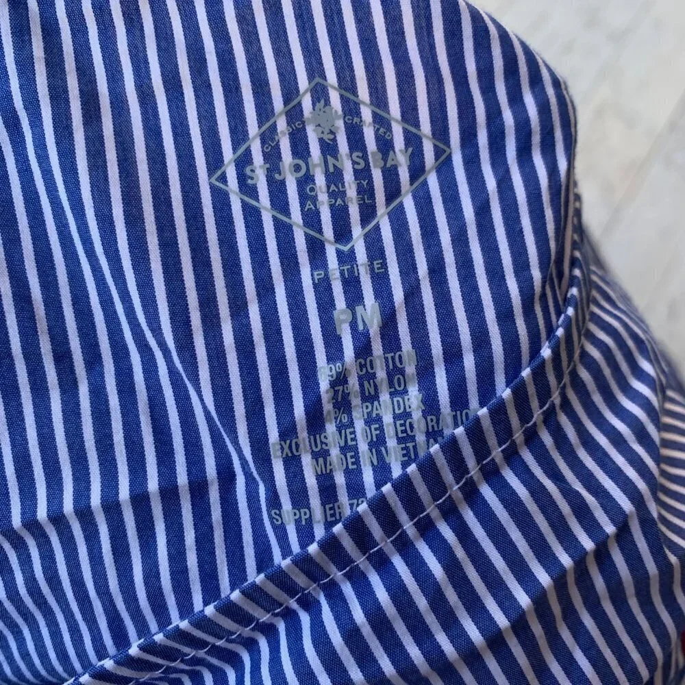 ST. JOHN'S BAY Bell Sleeve Embroidered Top Striped Blue White Floral Flower Boho